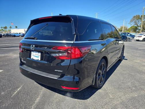 2023 Honda Odyssey Sport