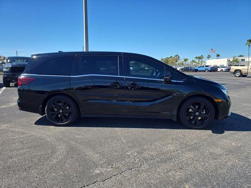2023 Honda Odyssey Sport