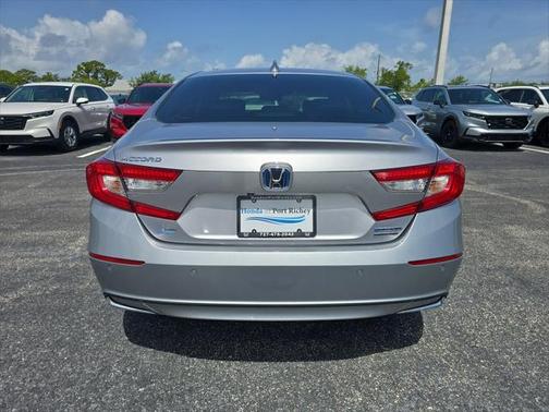 2022 Honda Accord Hybrid Touring