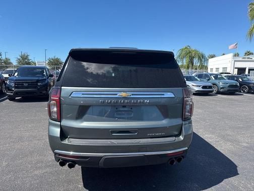 2023 Chevrolet Suburban Premier