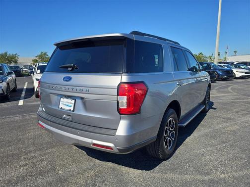 2023 Ford Expedition XLT