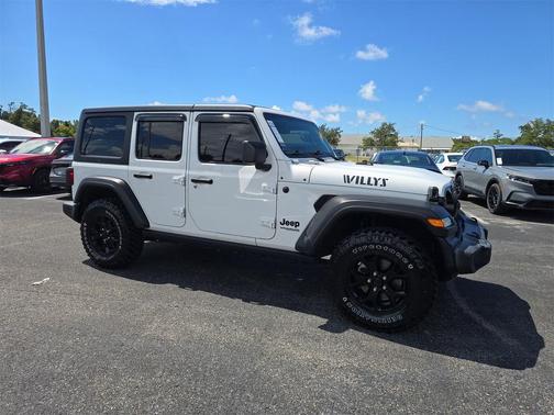 2020 Jeep Wrangler Unlimited Willys 4X4