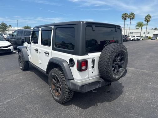 2020 Jeep Wrangler Unlimited Willys 4X4