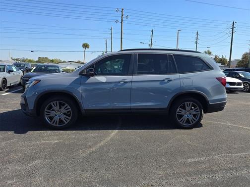 2022 Honda Pilot AWD Sport