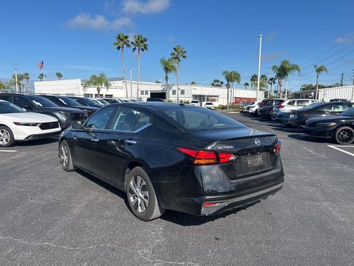 2020 Nissan Altima S FWD