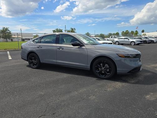 2025 Honda Accord Sport SE 1.5T