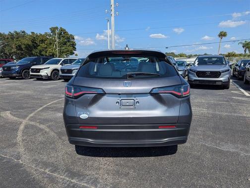 2024 Honda HR-V LX