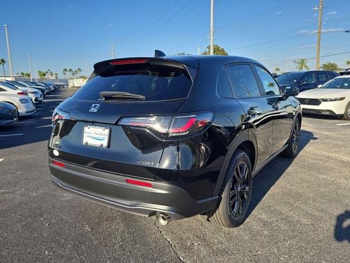 2026 Honda HR-V AWD Sport