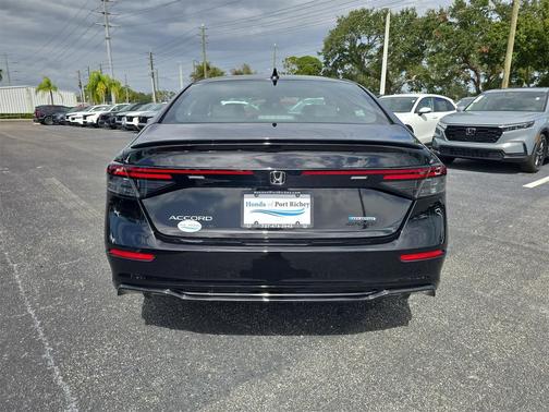 2025 Honda Accord Hybrid Base