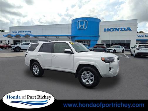 2024 Toyota 4Runner SR5