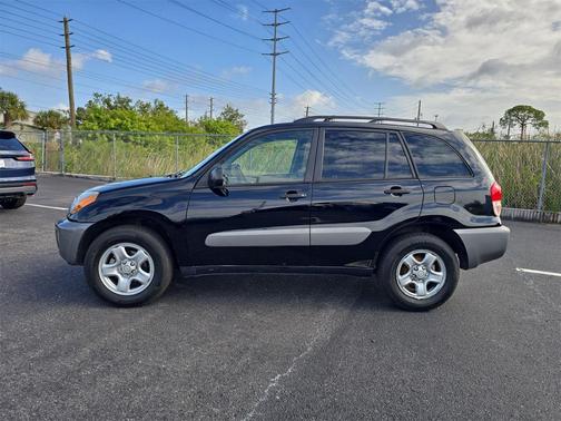 2002 Toyota RAV4 Base