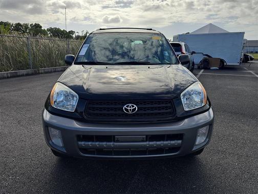 2002 Toyota RAV4 Base