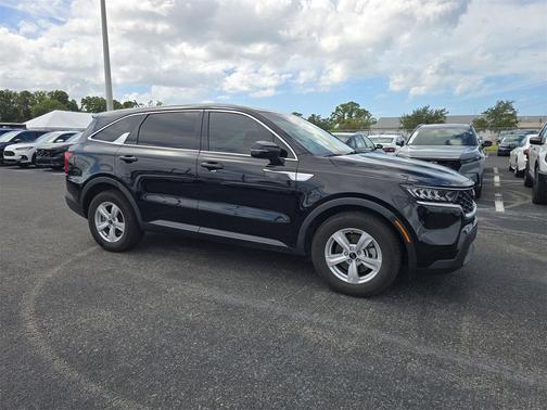 2021 Kia Sorento LX