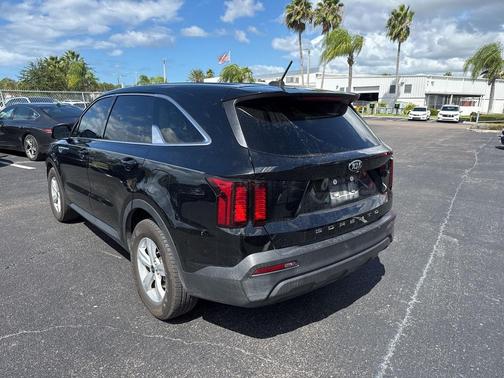 2021 Kia Sorento LX
