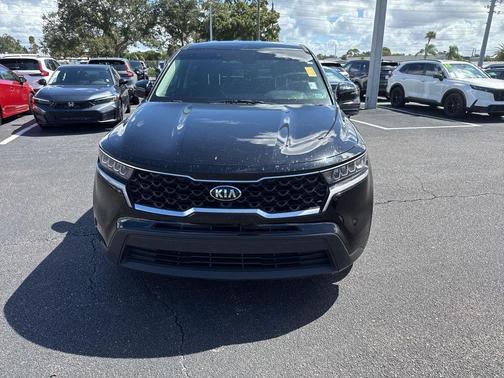 2021 Kia Sorento LX