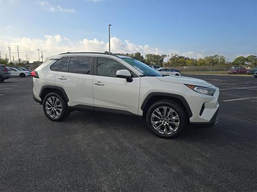 2019 Toyota RAV4 Limited