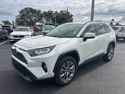 2019 Toyota RAV4 Limited
