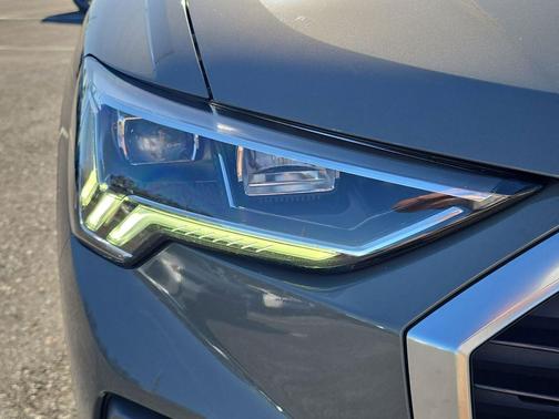 2020 Audi Q3 45 S line Prestige