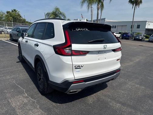 Platinum White Pearl 2026 Honda CR-V Hybrid TrailSport AWD