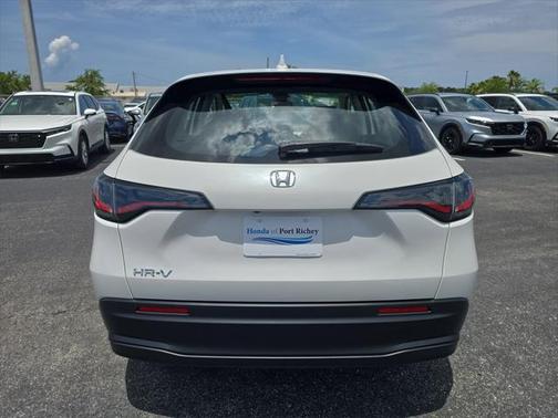2025 Honda HR-V LX