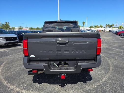 2025 Toyota Tacoma SR5