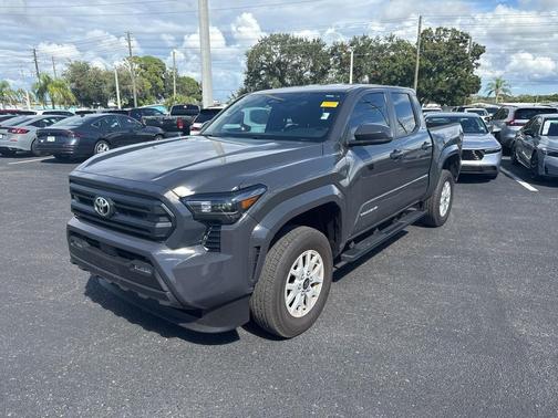 2025 Toyota Tacoma SR5