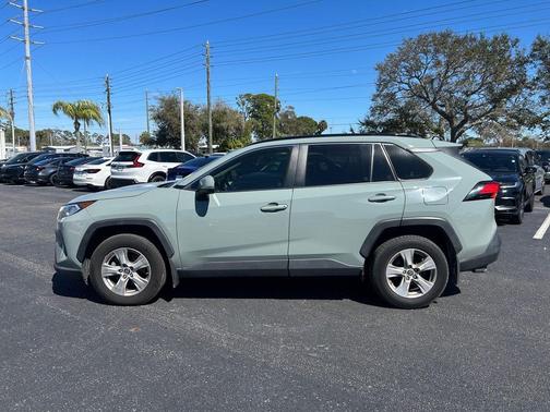 2019 Toyota RAV4 XLE
