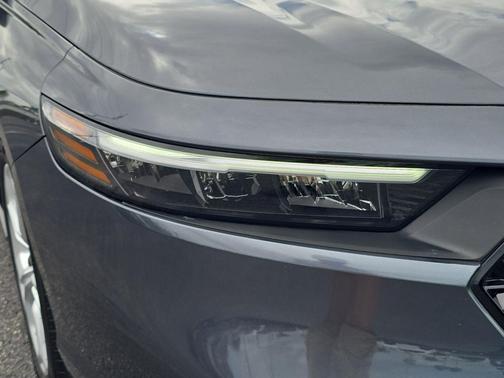 2024 Honda Accord LX 1.5T