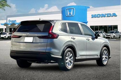 2025 Honda CR-V LX 2WD