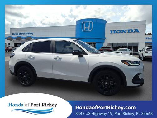 Platinum White Pearl 2024 Honda HR-V Sport