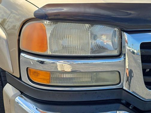 2005 GMC Sierra 2500 SLT H/D Crew Cab