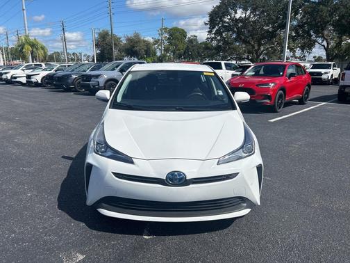 2021 Toyota Prius LE