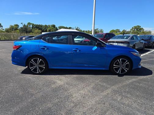 2022 Nissan Sentra SR