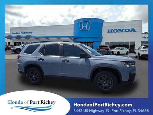 Sonic Gray Pearl 2026 Honda Pilot TrailSport