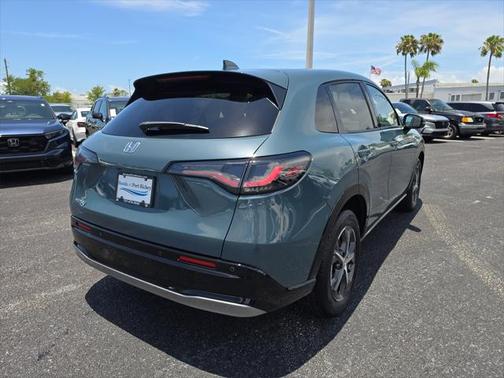 2025 Honda HR-V EX-L