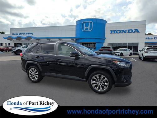 2020 Toyota RAV4 XLE Premium