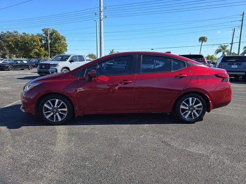 2020 Nissan Versa 1.6 SV