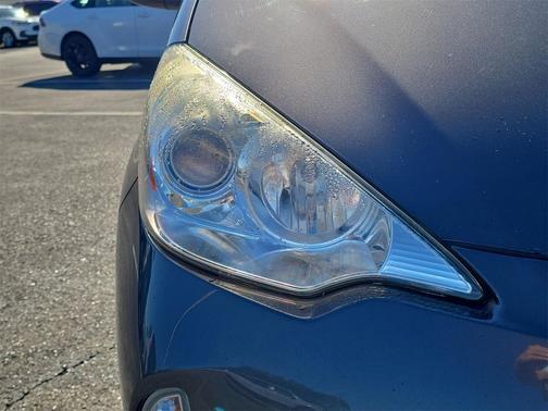 2013 Toyota Prius c Two