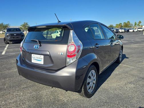 2013 Toyota Prius c Two