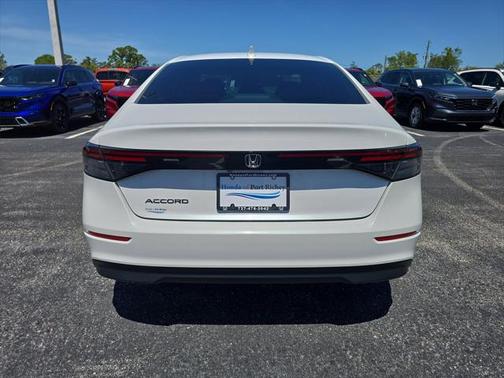 2024 Honda Accord LX 1.5T
