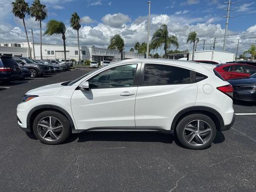 2022 Honda HR-V EX