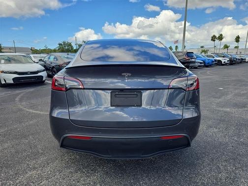 2022 Tesla Model Y Performance Dual Motor All-Wheel Drive