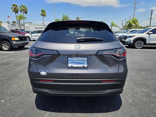 2026 Honda HR-V LX