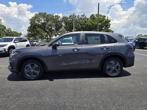 2026 Honda HR-V LX