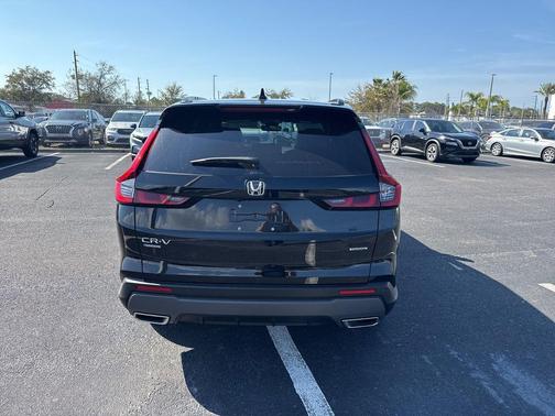 2023 Honda CR-V Hybrid Sport Touring AWD