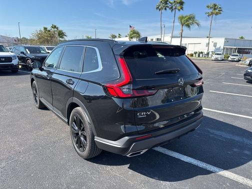 2023 Honda CR-V Hybrid Sport Touring AWD