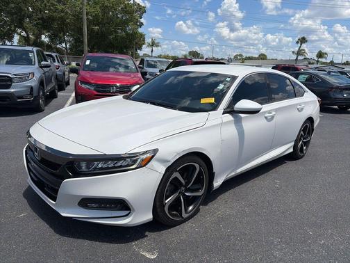 Platinum White Pearl 2019 Honda Accord Sport
