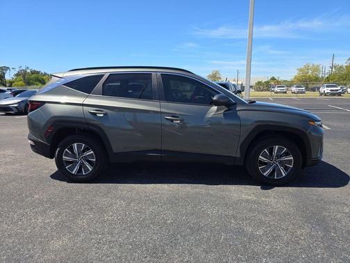 2024 Hyundai TUCSON Hybrid Blue