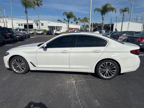 2022 BMW 540 i xDrive