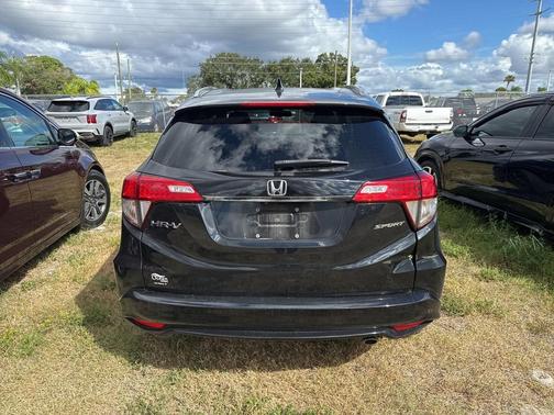 2021 Honda HR-V 2WD Sport